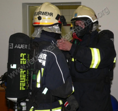 Feuerwehr Karlstetten setzt Stufenausbildung für Atemschutzgeräteträger um