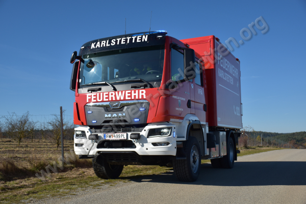 Versorgungsfahrzeug / Logistikfahrzeug